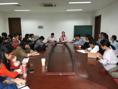 座谈会现场